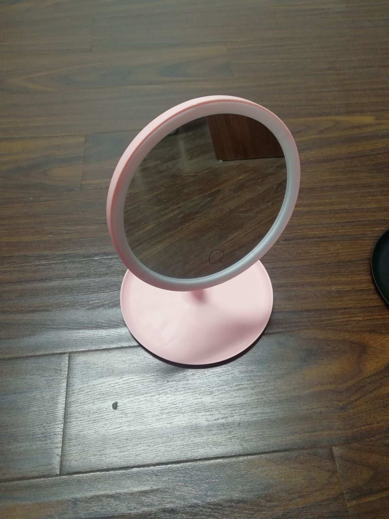 LED Compact Makeup Mirror